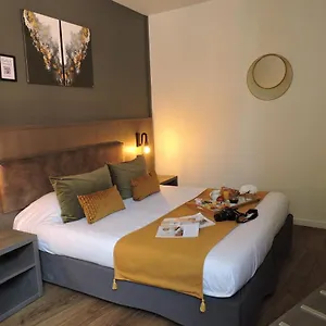 2* Hotel Icone -